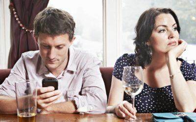 Red flags: 22 surprising signs he's not ready for a real relationship